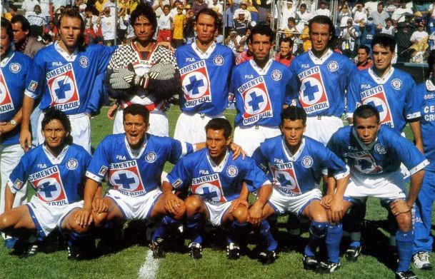 Cruz Azul compartía estadio con el América. Source: Máquina Cementera.
